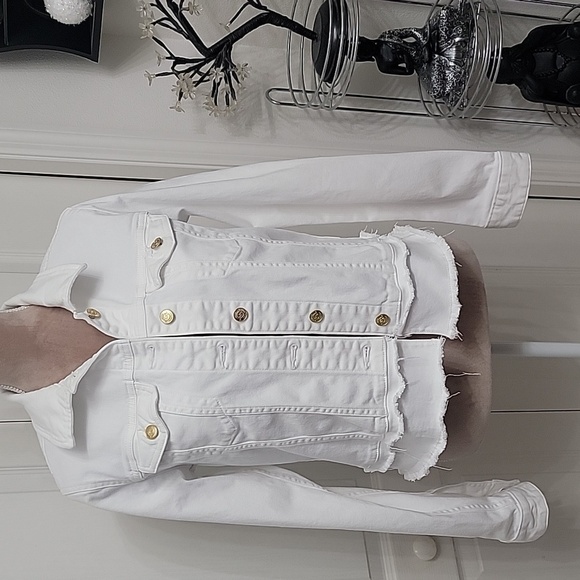 Michael Michael Kors Size M White Denim Jacket, Gold Tone Buttons, Frayed Hem - Picture 1 of 11